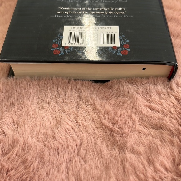 •HARDCOVER•✨LAKESEDGE  by LYNDALL CLIPSTONE✨ - Picture 3 of 5